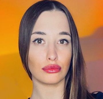 Наташа Маркова