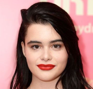 Барби Феррейра