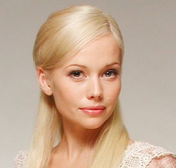 Елена Корикова