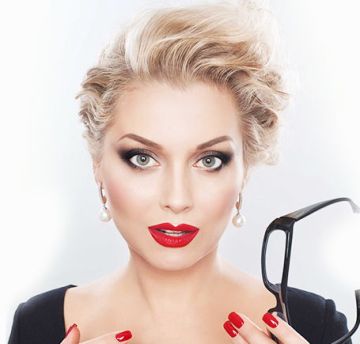 Лена Ленина