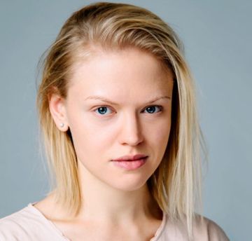 Анна Котова