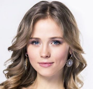 Анна Кошмал