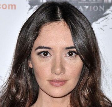 Сара Малакул Лэйн