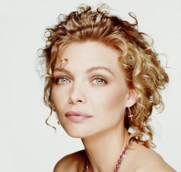 Мишель Пфайффер